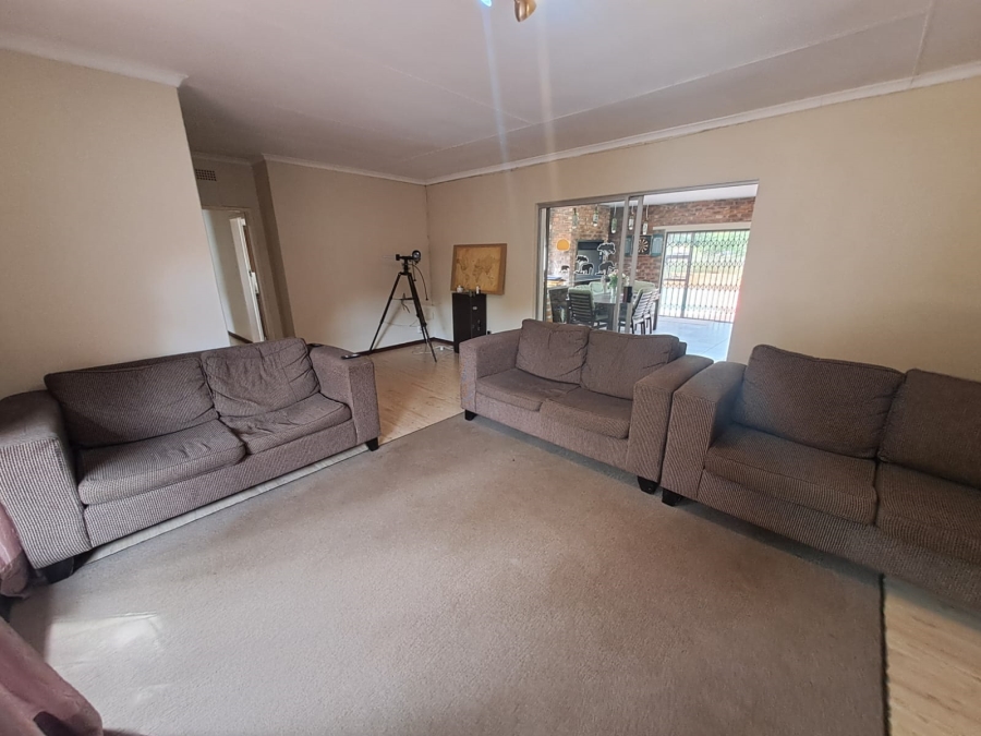 3 Bedroom Property for Sale in Three Rivers East Gauteng
