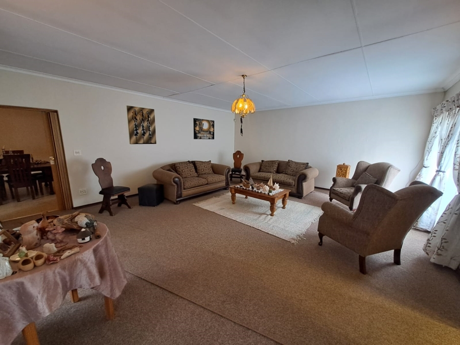 3 Bedroom Property for Sale in Three Rivers East Gauteng