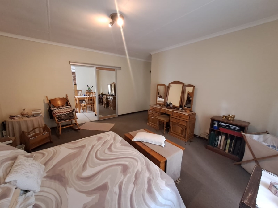 3 Bedroom Property for Sale in Three Rivers East Gauteng