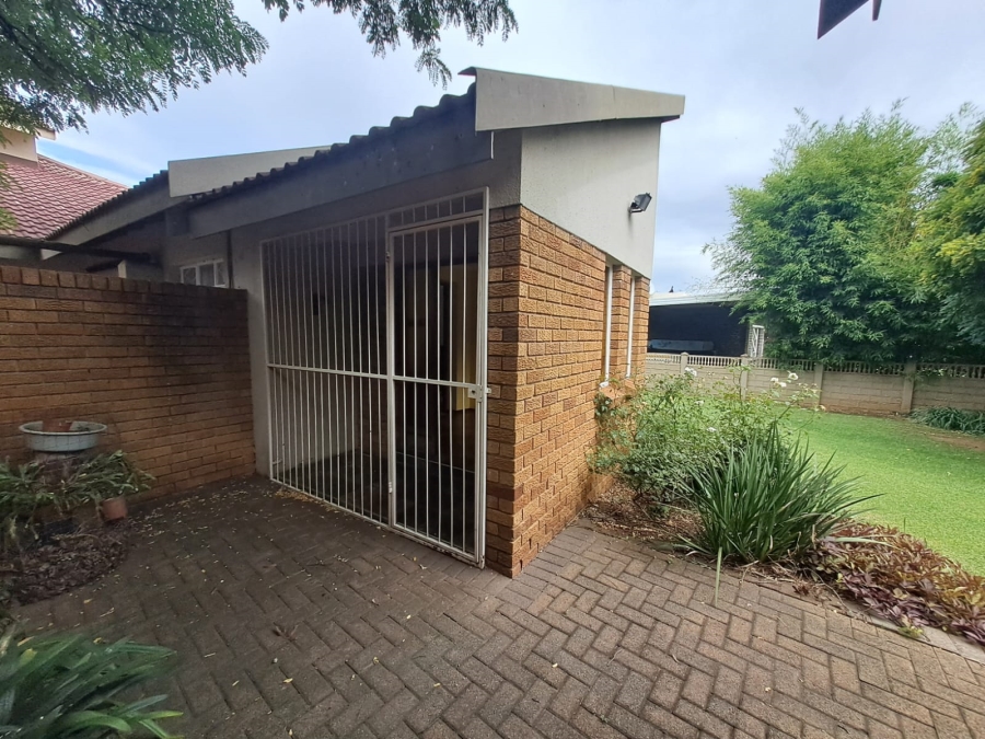 3 Bedroom Property for Sale in Three Rivers East Gauteng