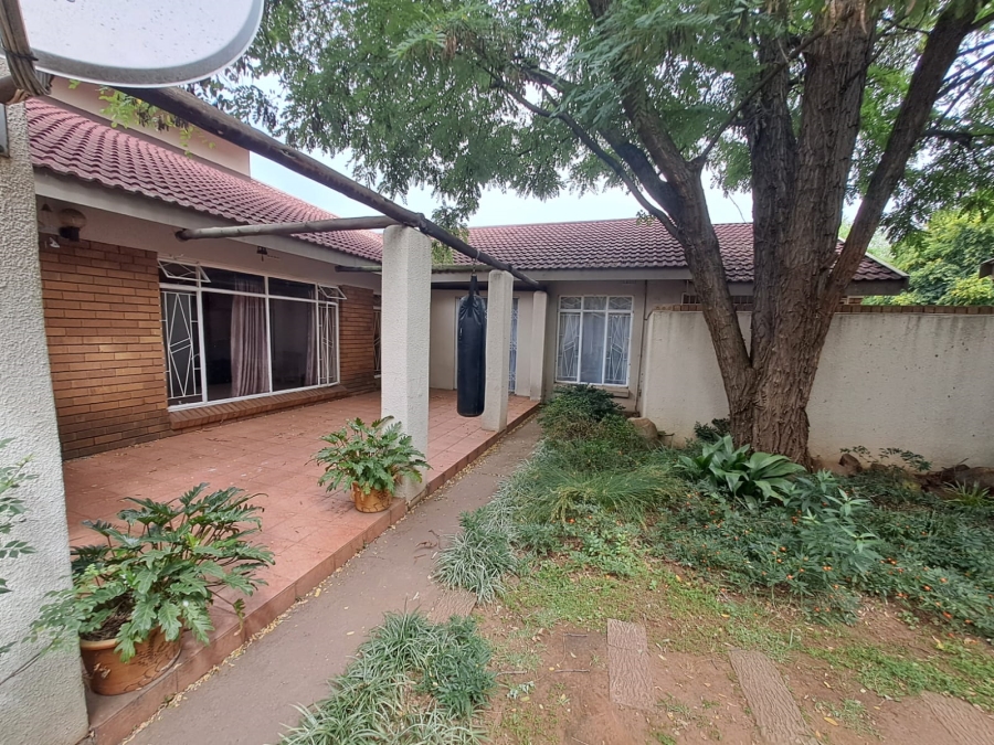 3 Bedroom Property for Sale in Three Rivers East Gauteng