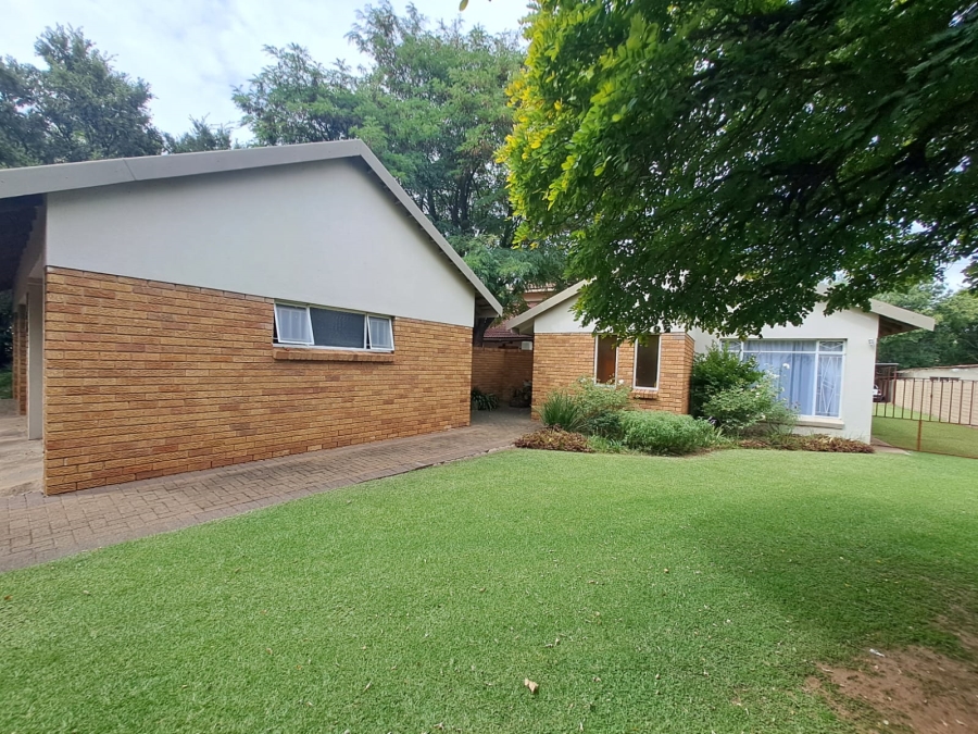 3 Bedroom Property for Sale in Three Rivers East Gauteng