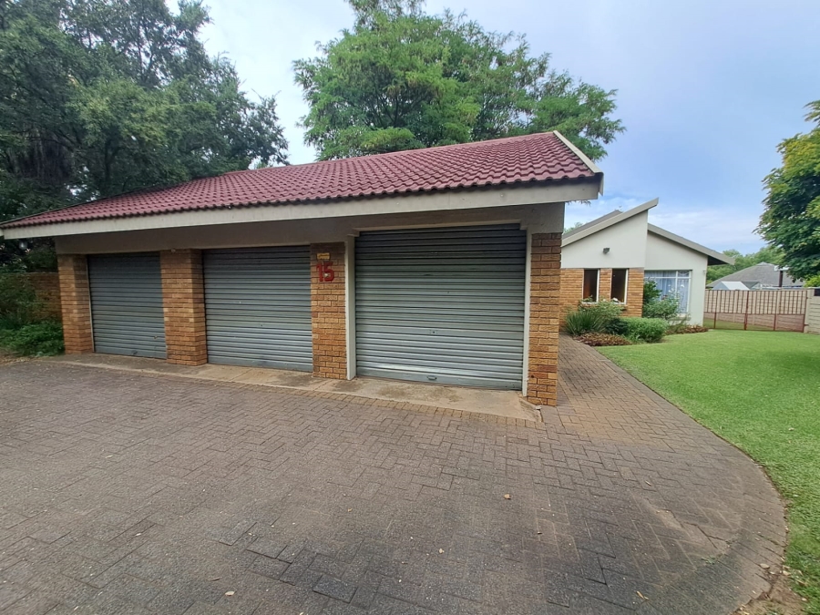 3 Bedroom Property for Sale in Three Rivers East Gauteng
