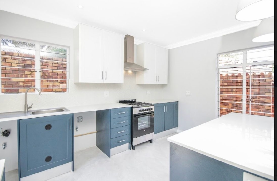 2 Bedroom Property for Sale in Paulshof Gauteng