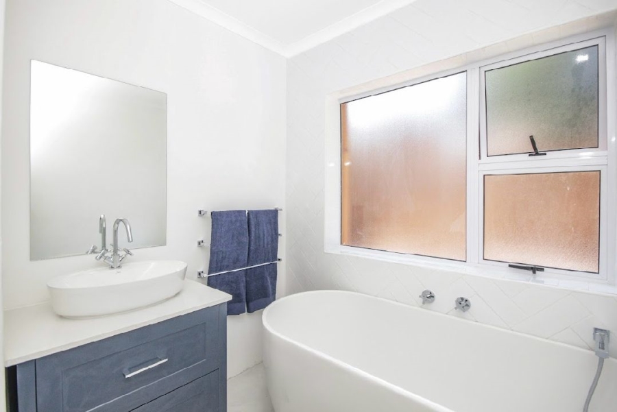 2 Bedroom Property for Sale in Paulshof Gauteng