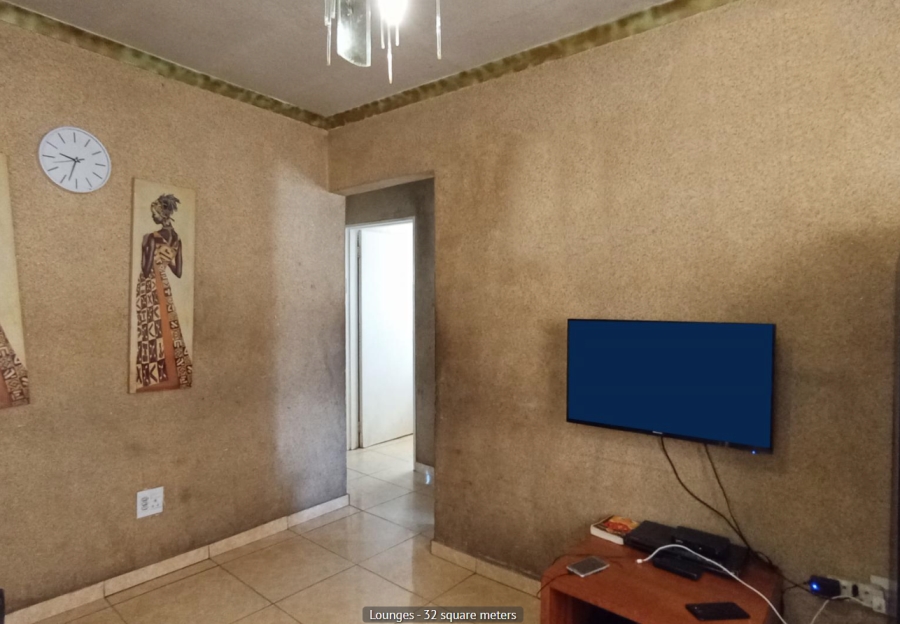 2 Bedroom Property for Sale in Kaalfontein Gauteng