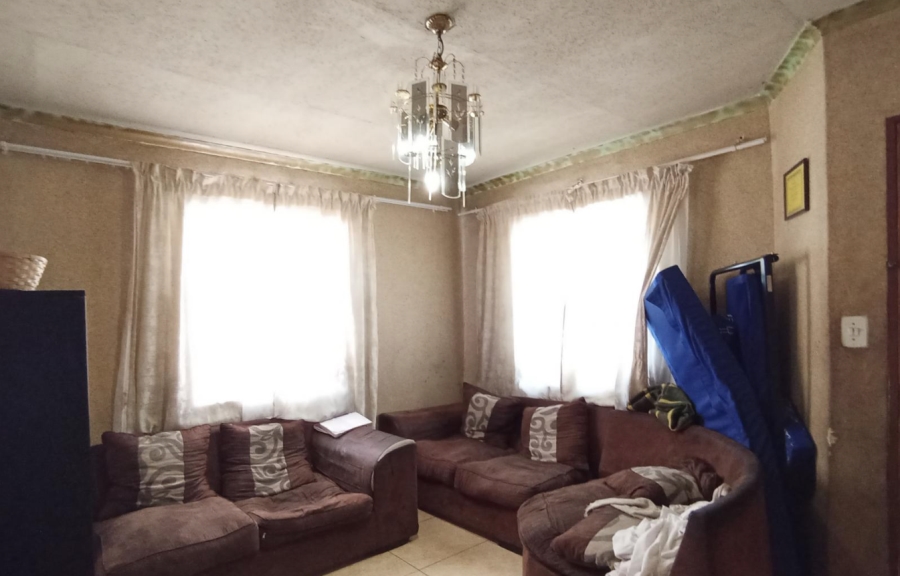 2 Bedroom Property for Sale in Kaalfontein Gauteng