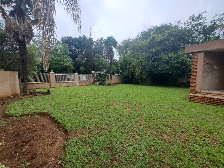 5 Bedroom Property for Sale in Arcon Park Gauteng