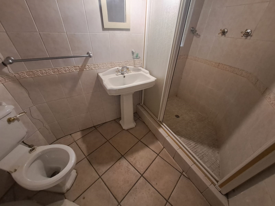 5 Bedroom Property for Sale in Arcon Park Gauteng