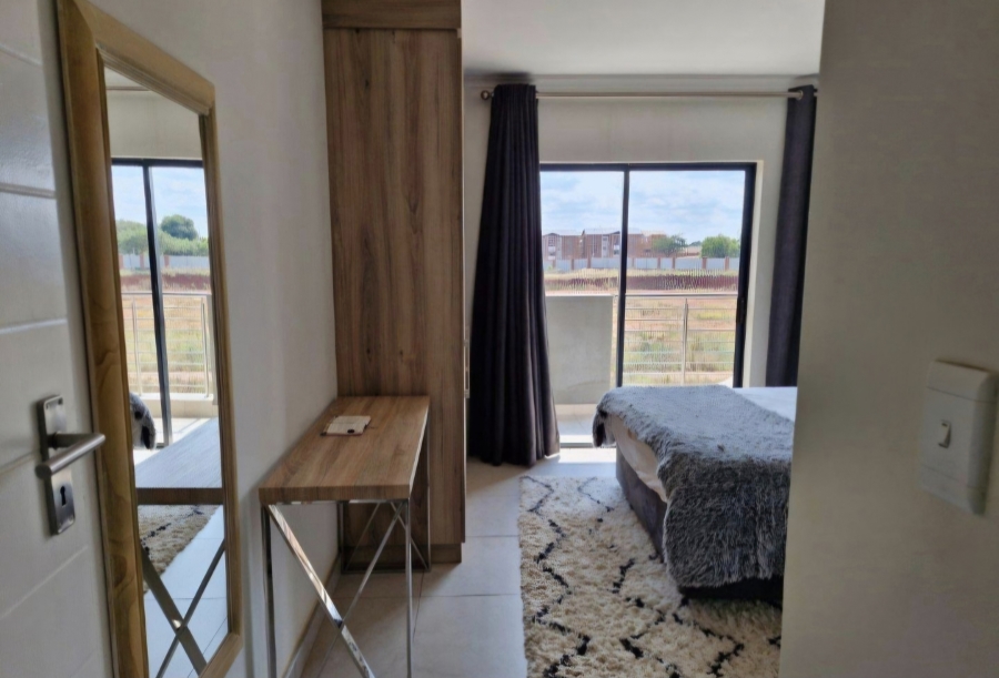 2 Bedroom Property for Sale in Glen Marais Gauteng