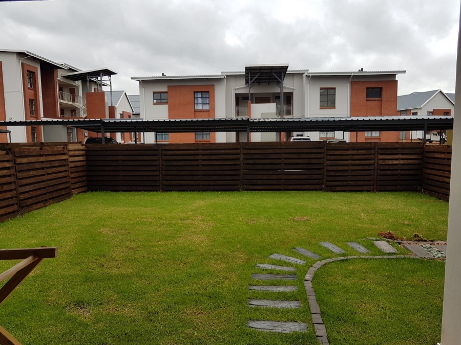 2 Bedroom Property for Sale in Glen Marais Gauteng
