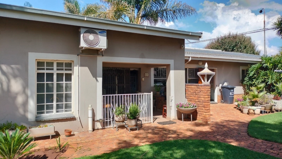 3 Bedroom Property for Sale in Dalview Gauteng