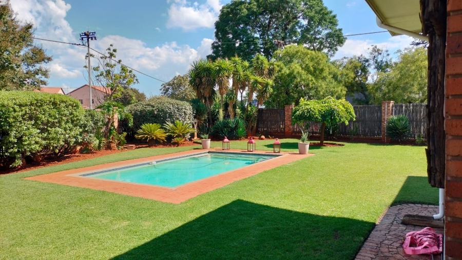 3 Bedroom Property for Sale in Dalview Gauteng