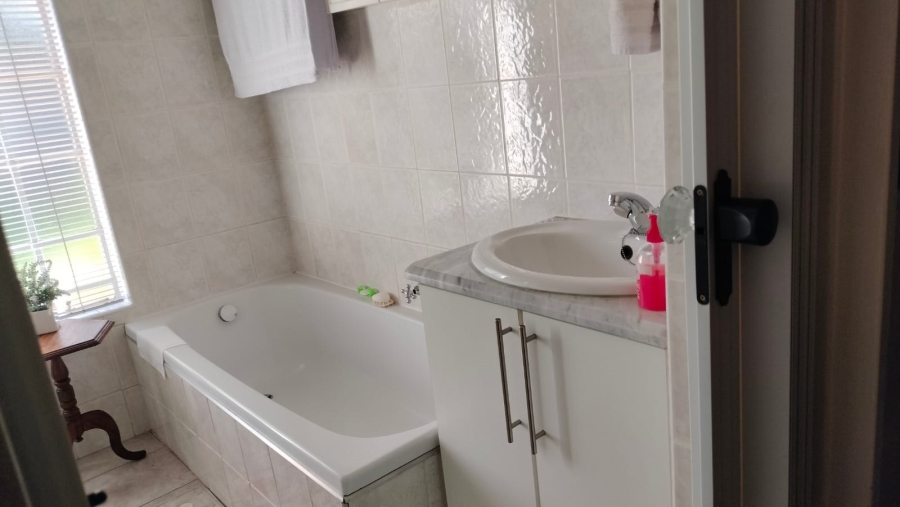 3 Bedroom Property for Sale in Dalview Gauteng