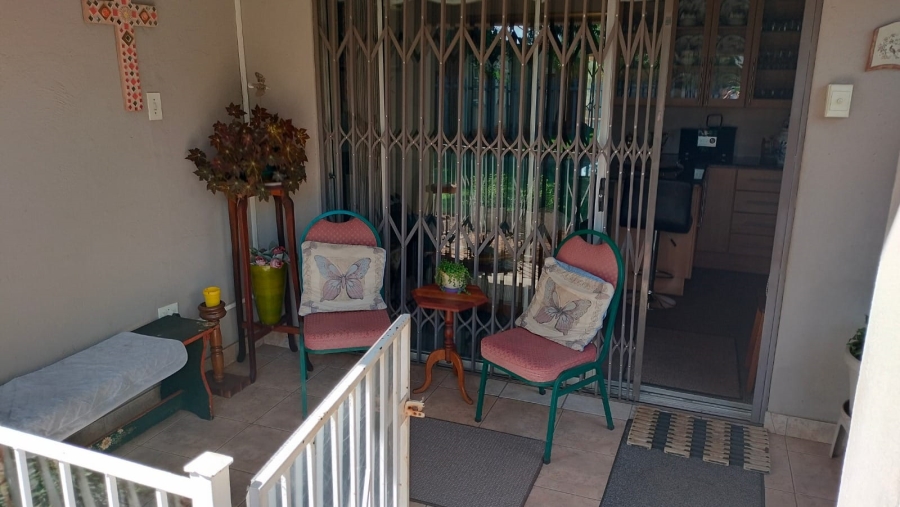 3 Bedroom Property for Sale in Dalview Gauteng