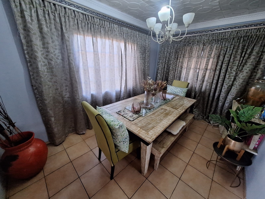 2 Bedroom Property for Sale in Sunair Park Gauteng