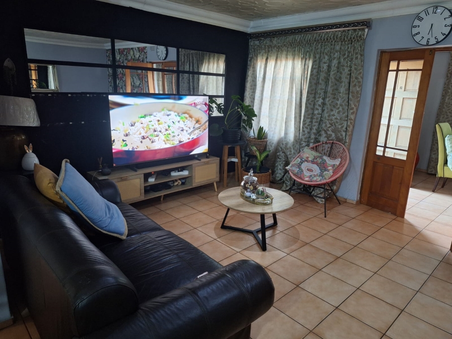 2 Bedroom Property for Sale in Sunair Park Gauteng