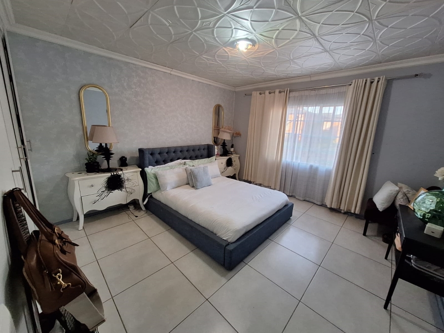 2 Bedroom Property for Sale in Sunair Park Gauteng