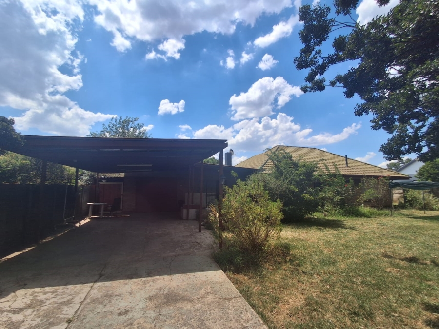 3 Bedroom Property for Sale in Three Rivers Gauteng