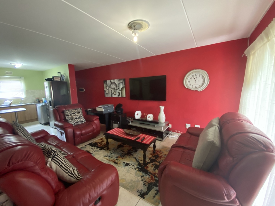 3 Bedroom Property for Sale in Parkrand Gauteng