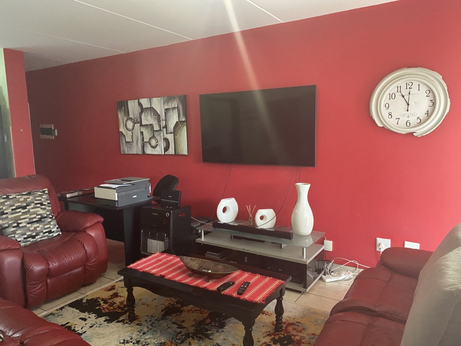 3 Bedroom Property for Sale in Parkrand Gauteng