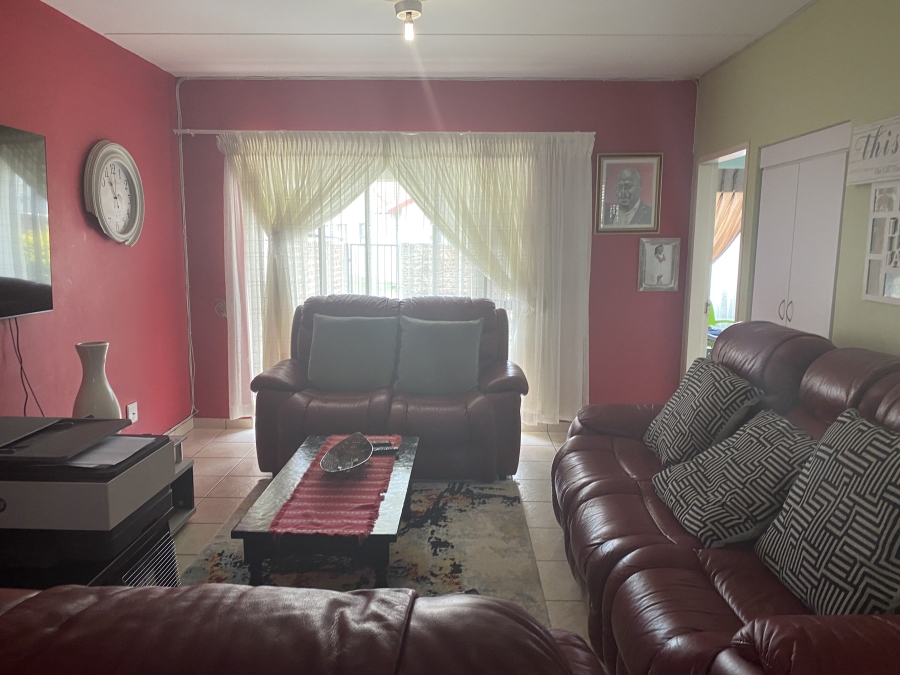 3 Bedroom Property for Sale in Parkrand Gauteng