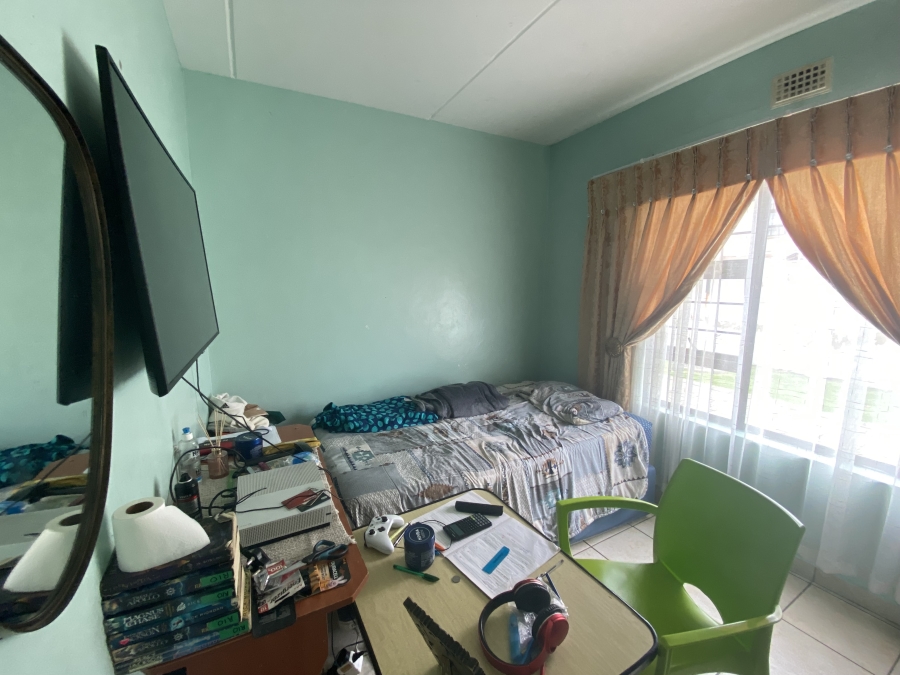 3 Bedroom Property for Sale in Parkrand Gauteng