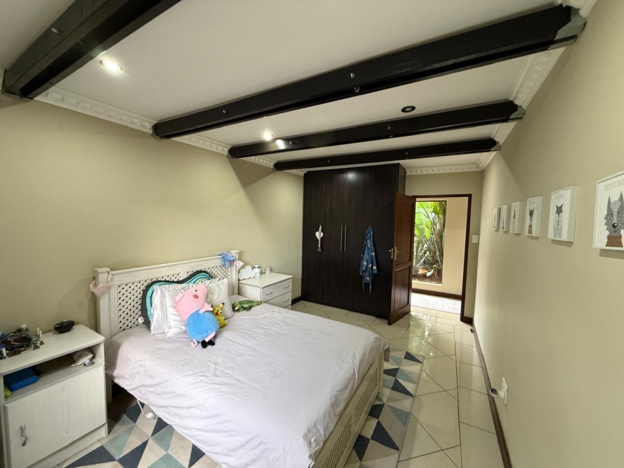 4 Bedroom Property for Sale in Vanderbijlpark SE 8 Gauteng