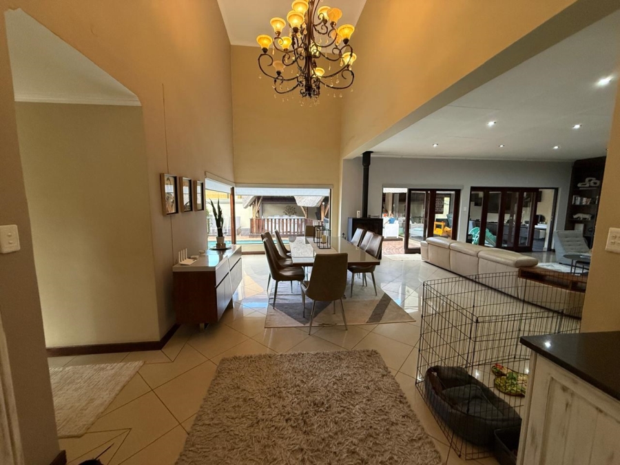4 Bedroom Property for Sale in Vanderbijlpark SE 8 Gauteng