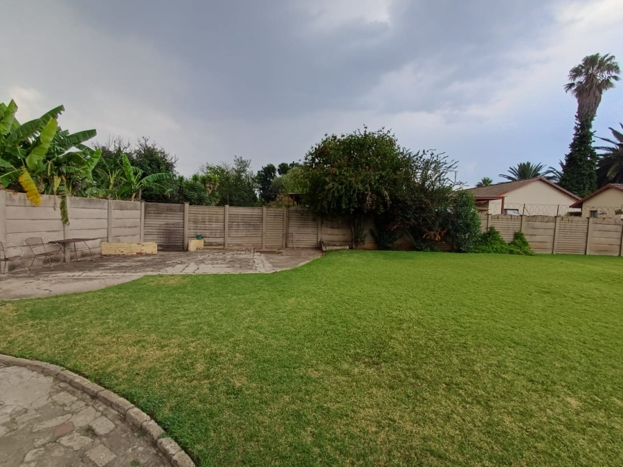 3 Bedroom Property for Sale in Vanderbijlpark SE 6 Gauteng