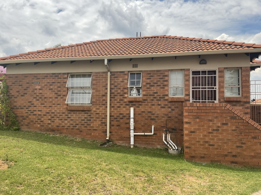 3 Bedroom Property for Sale in Thatch Hill Estate Gauteng