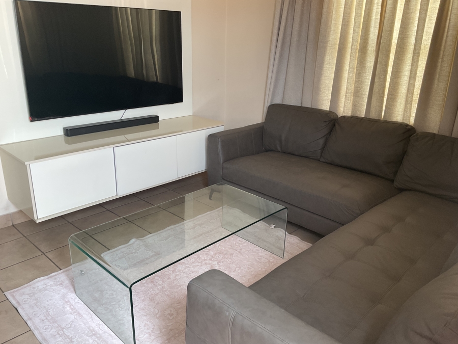 3 Bedroom Property for Sale in Thatch Hill Estate Gauteng