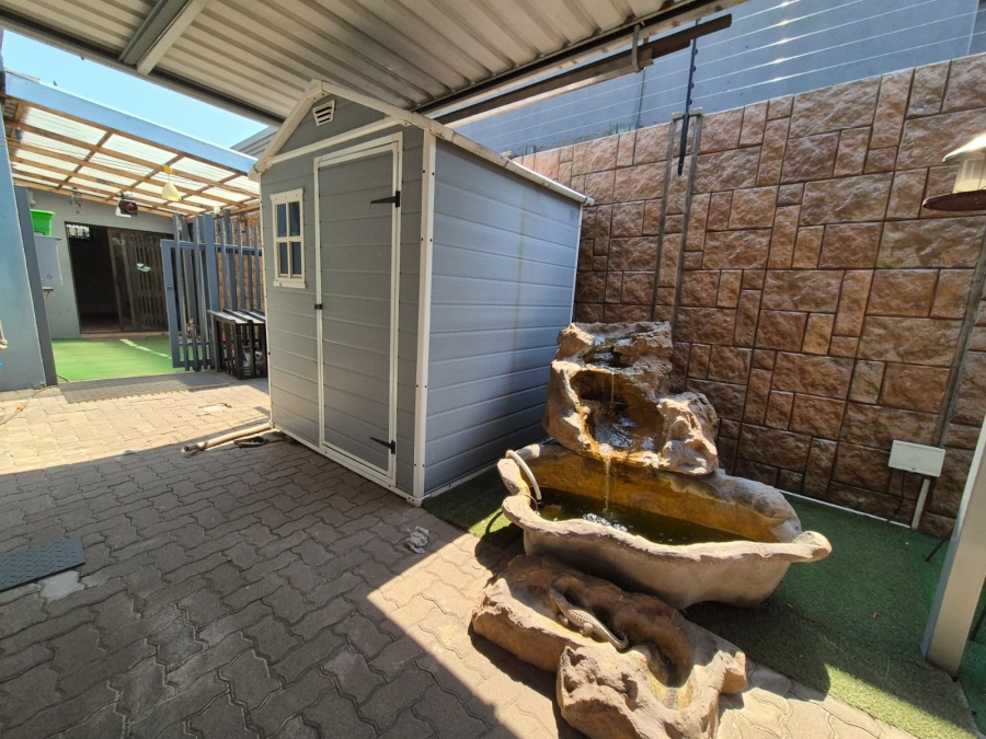 3 Bedroom Property for Sale in Vanderbijlpark SE 2 Gauteng