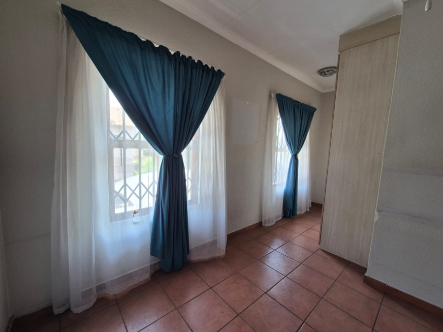 3 Bedroom Property for Sale in Vanderbijlpark SE 2 Gauteng