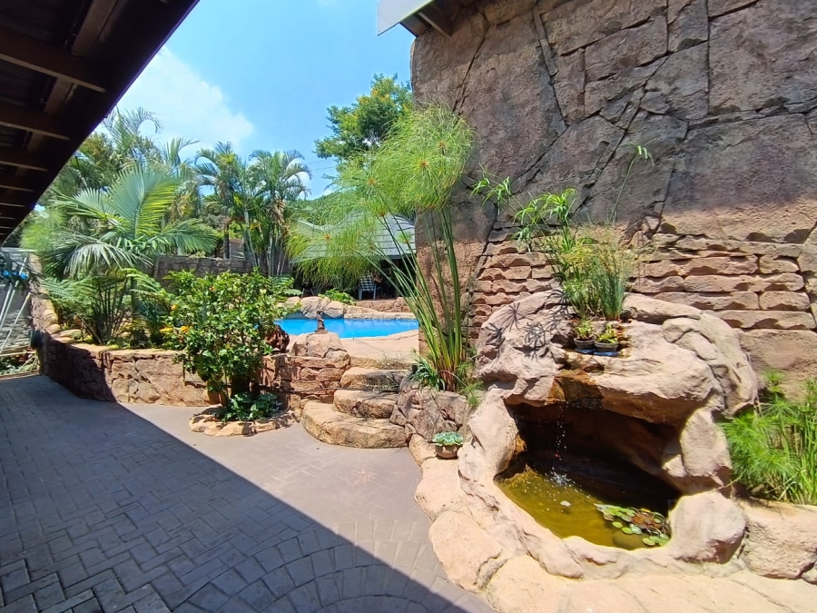 3 Bedroom Property for Sale in Magalieskruin Gauteng