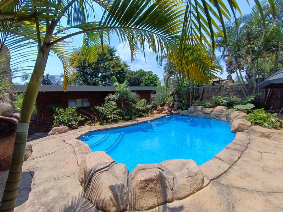 3 Bedroom Property for Sale in Magalieskruin Gauteng