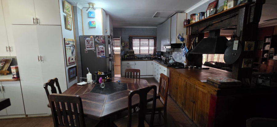 5 Bedroom Property for Sale in Vanderbijlpark SW 5 Gauteng