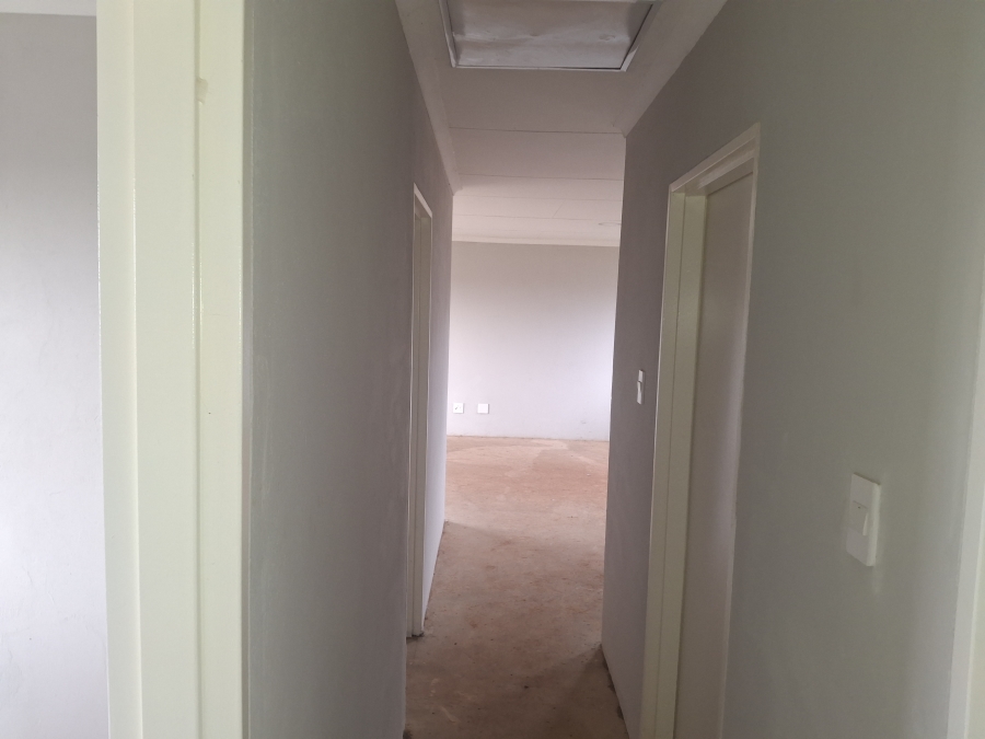 2 Bedroom Property for Sale in Dawn Park Gauteng