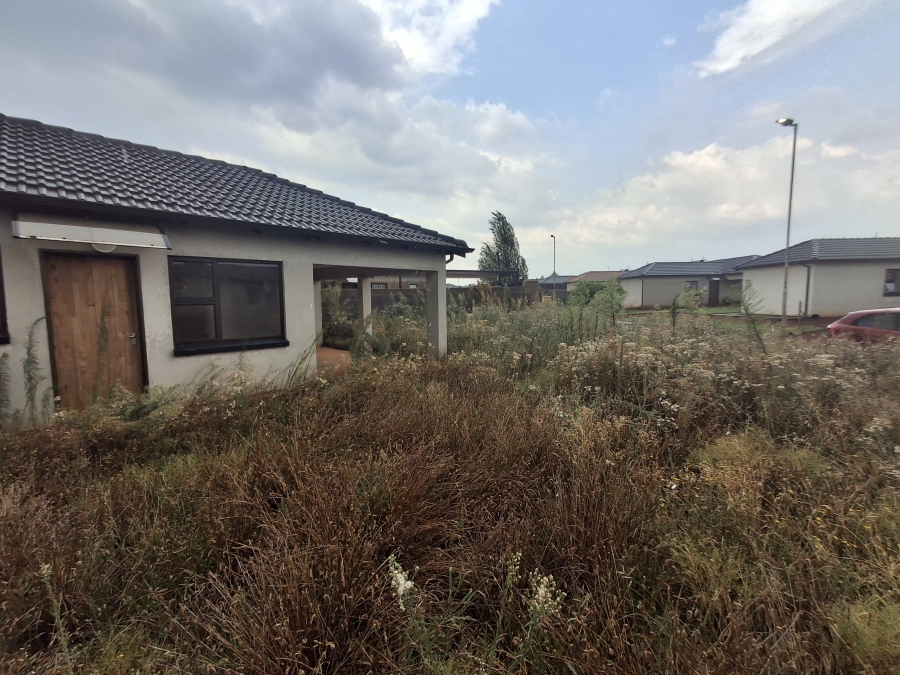 2 Bedroom Property for Sale in Dawn Park Gauteng