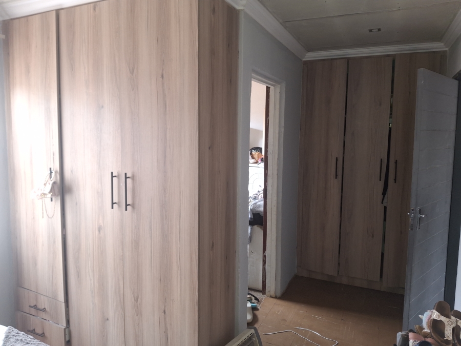 2 Bedroom Property for Sale in Vosloorus South Gauteng