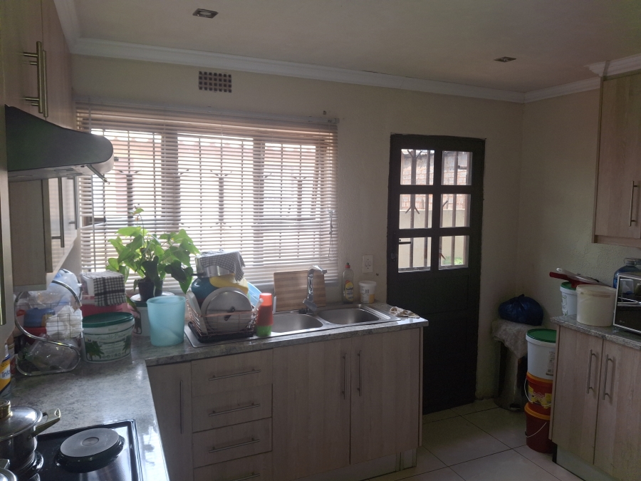 2 Bedroom Property for Sale in Vosloorus South Gauteng