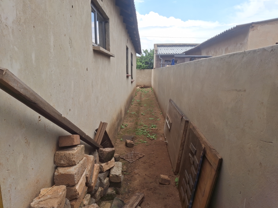 2 Bedroom Property for Sale in Vosloorus South Gauteng