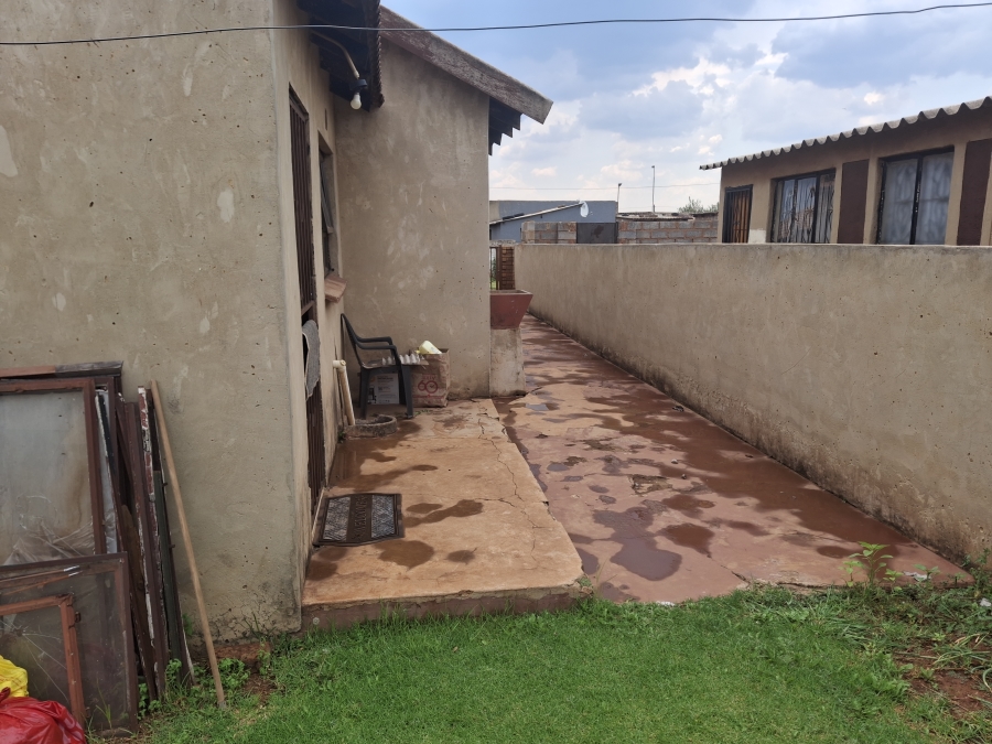 2 Bedroom Property for Sale in Vosloorus South Gauteng