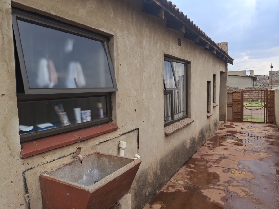 2 Bedroom Property for Sale in Vosloorus South Gauteng