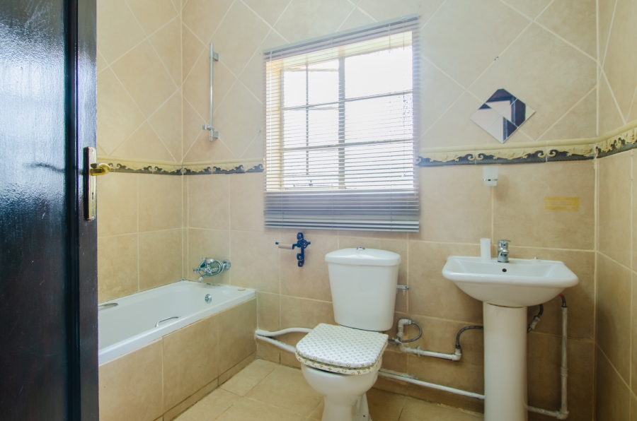 3 Bedroom Property for Sale in Dalview Gauteng