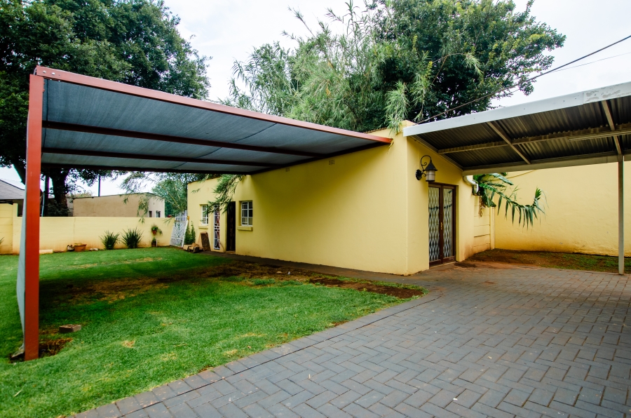 3 Bedroom Property for Sale in Dalview Gauteng