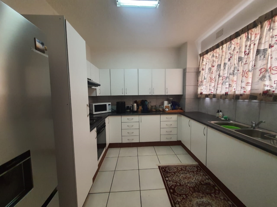 2 Bedroom Property for Sale in Vanderbijlpark SW 5 Gauteng