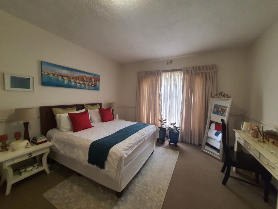 2 Bedroom Property for Sale in Vanderbijlpark SW 5 Gauteng