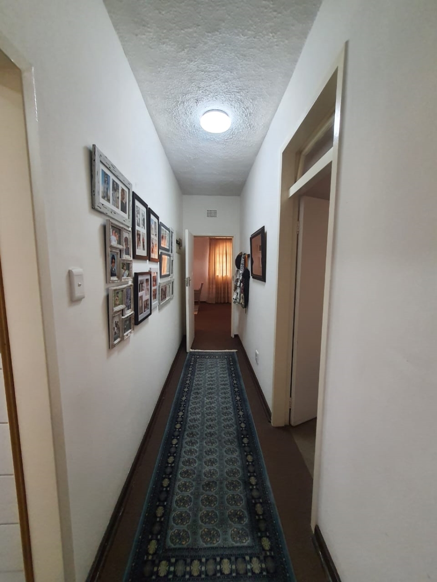 2 Bedroom Property for Sale in Vanderbijlpark SW 5 Gauteng