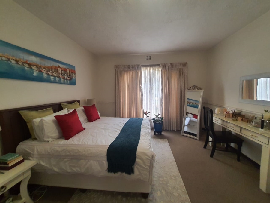 2 Bedroom Property for Sale in Vanderbijlpark SW 5 Gauteng